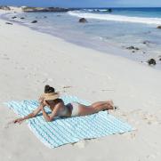 Las Bayadas - La Jade Beach Blanket